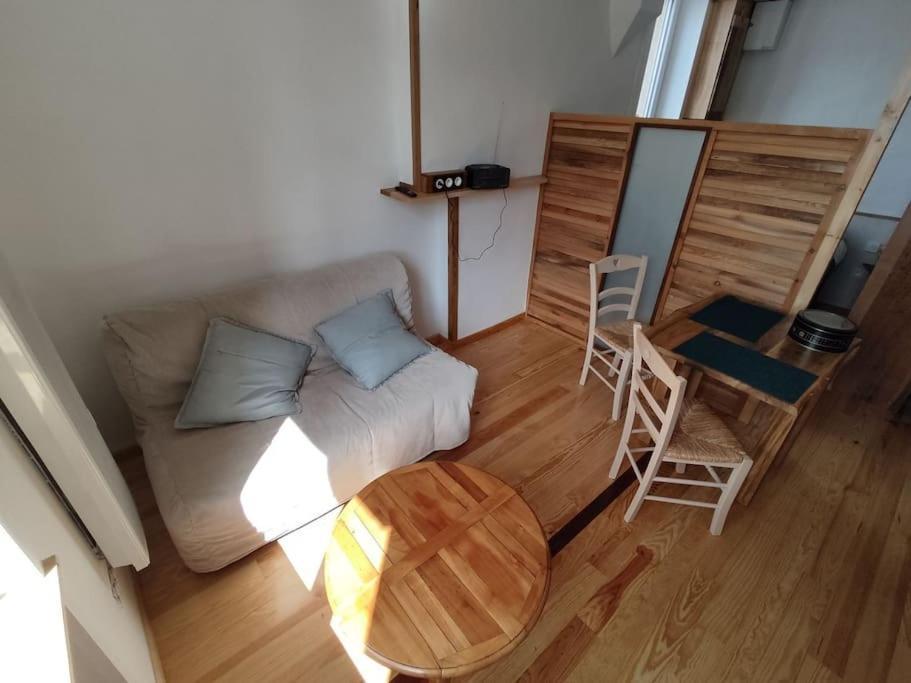 Studio Sympa Avec Petit Dejeuner Entre Canal Et Loire رْوان المظهر الخارجي الصورة
